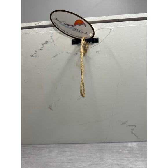 Wooden removable bucs tag plate bird feeder - Picture 6 of 12